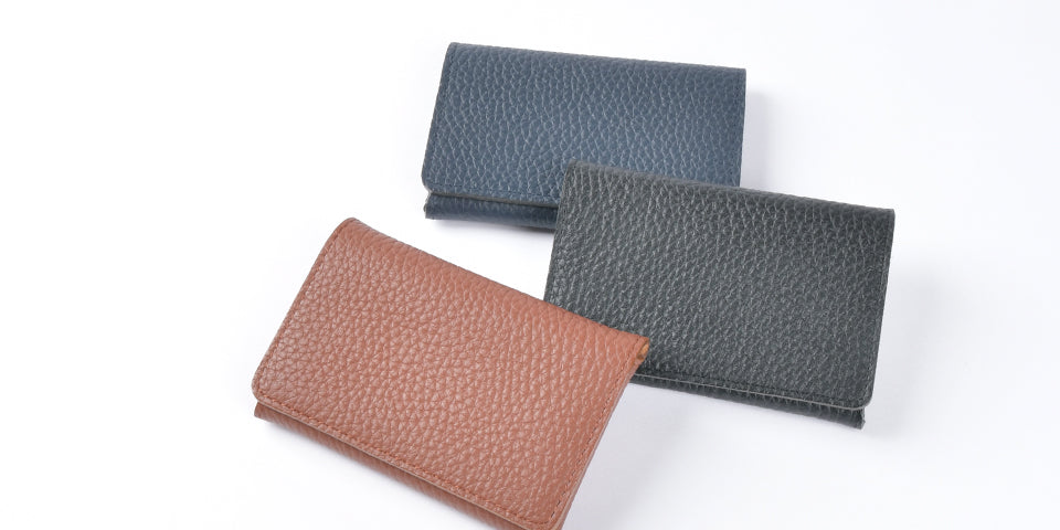 型押し革を使ったカードケース