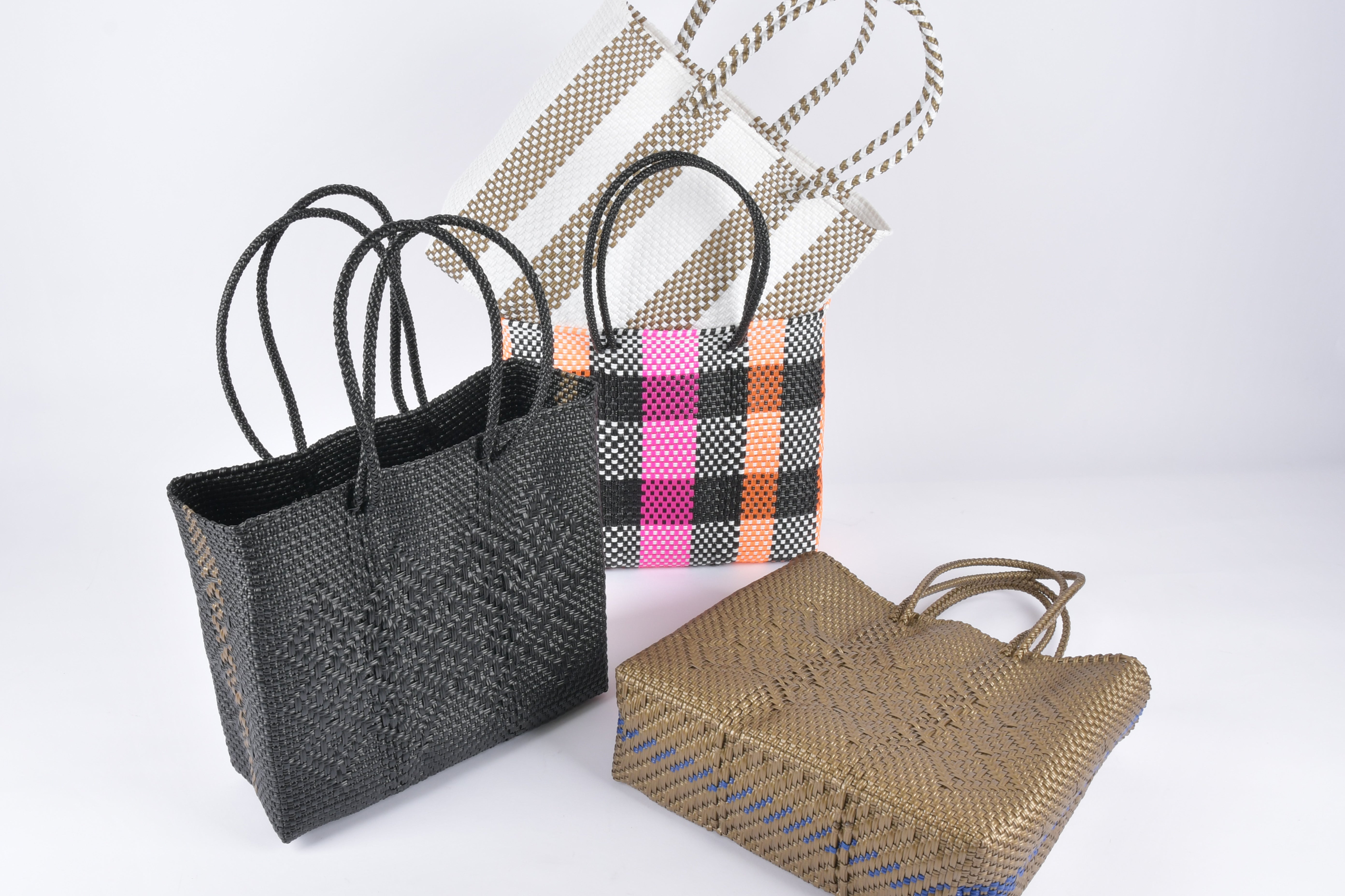 【丸洗いできる】大容量かつ軽量なメルカドバッグ