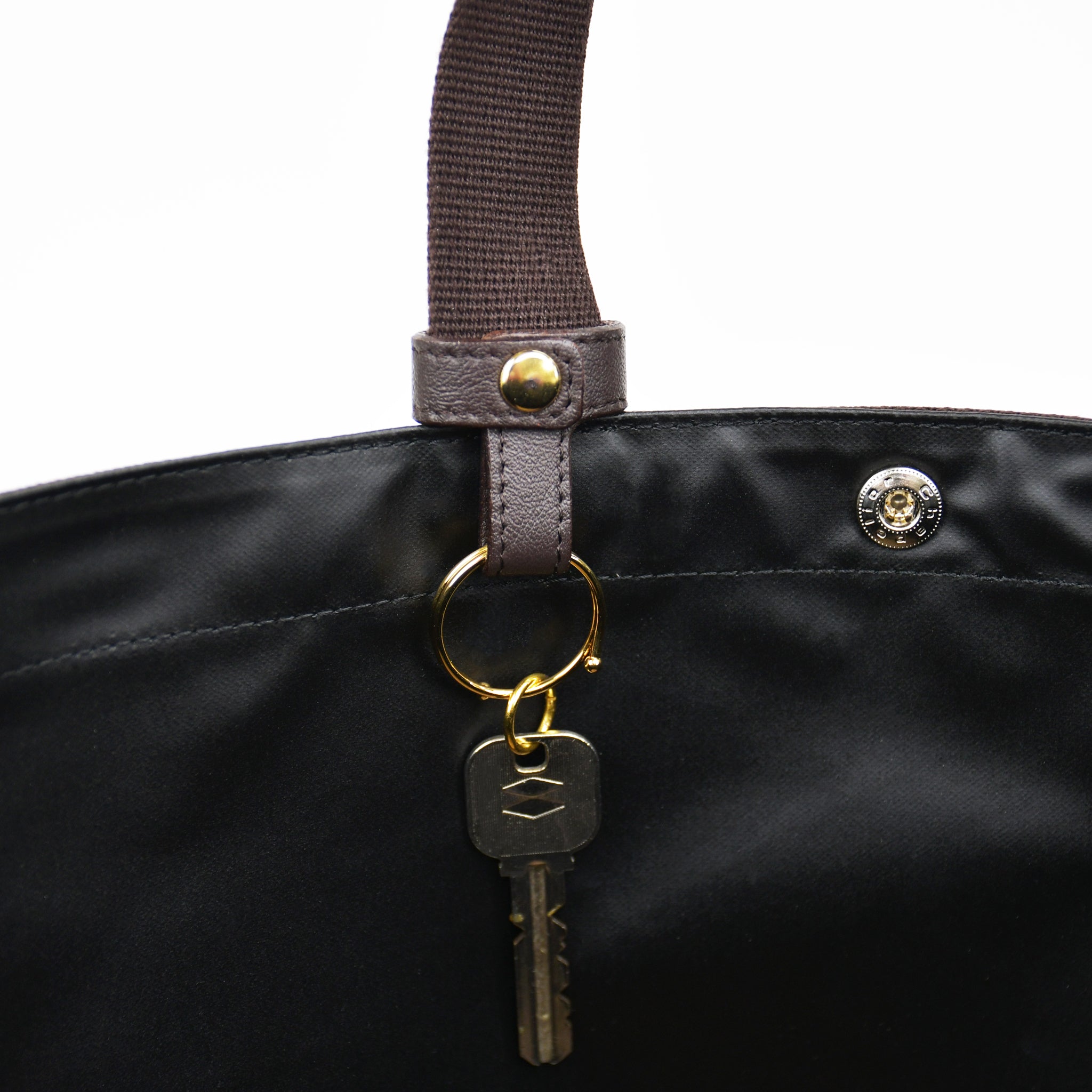 【スムース革】ループキーホルダー ゴールド 日本製