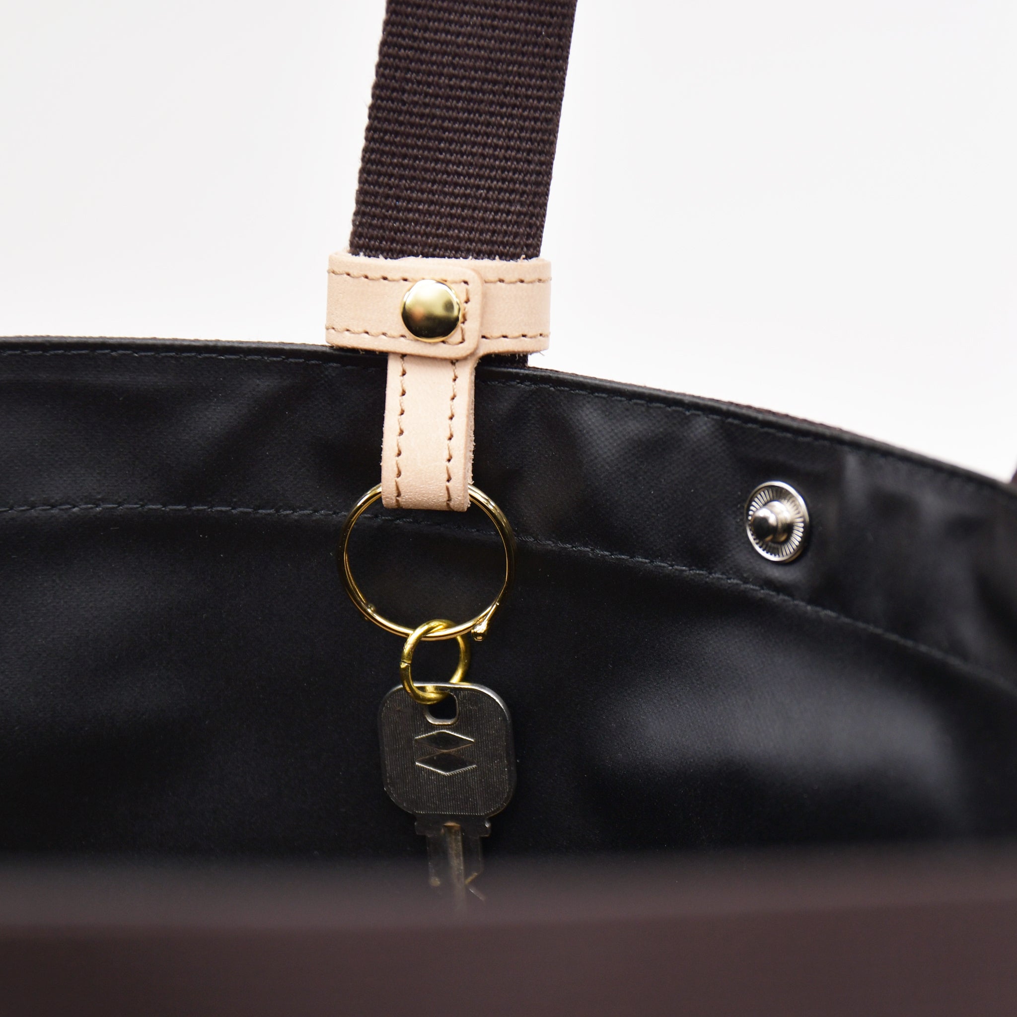 【ヌメ革】ループキーホルダー ゴールド 日本製