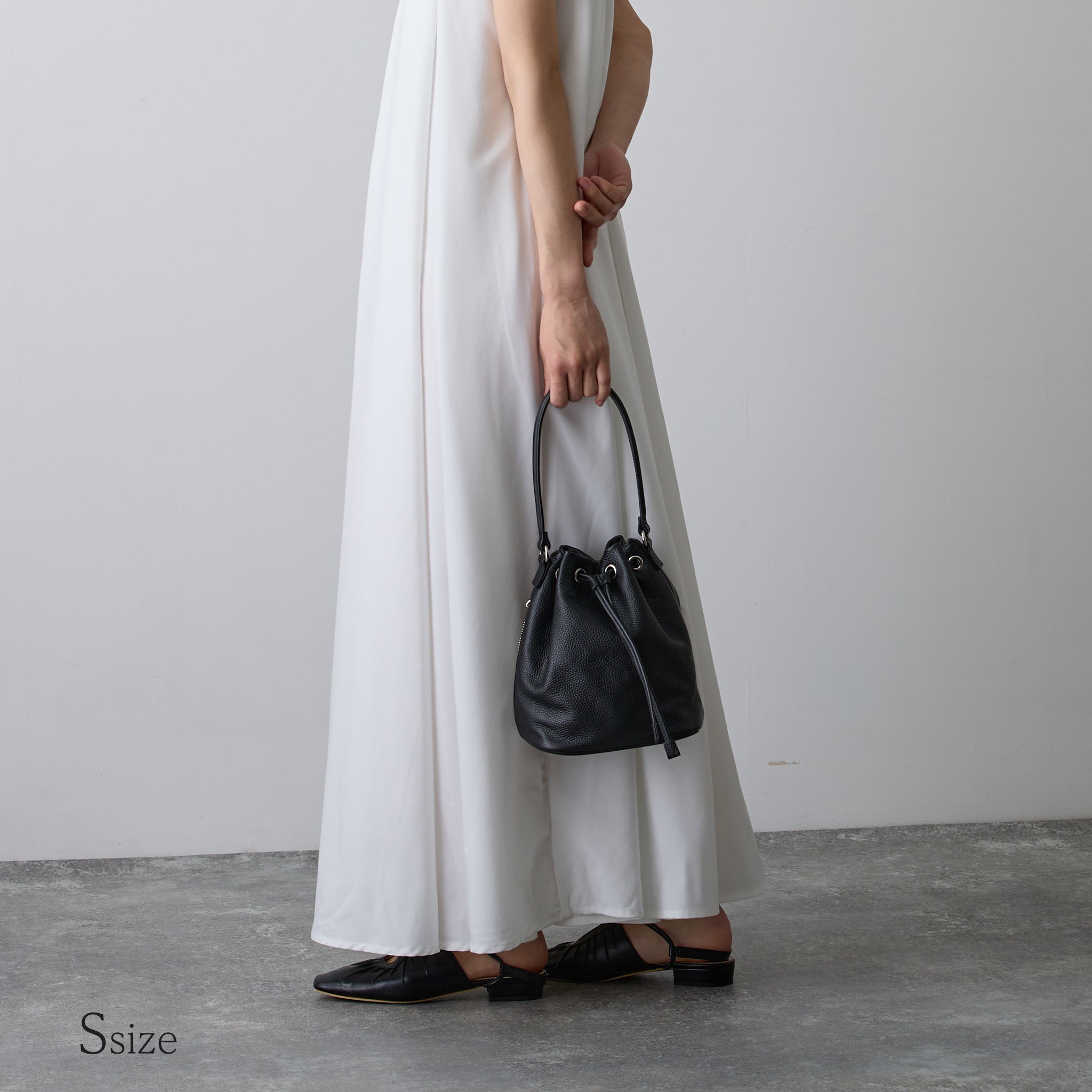 【シュリンクレザー】Drawstring Bag-巾着バッグ (S・M)