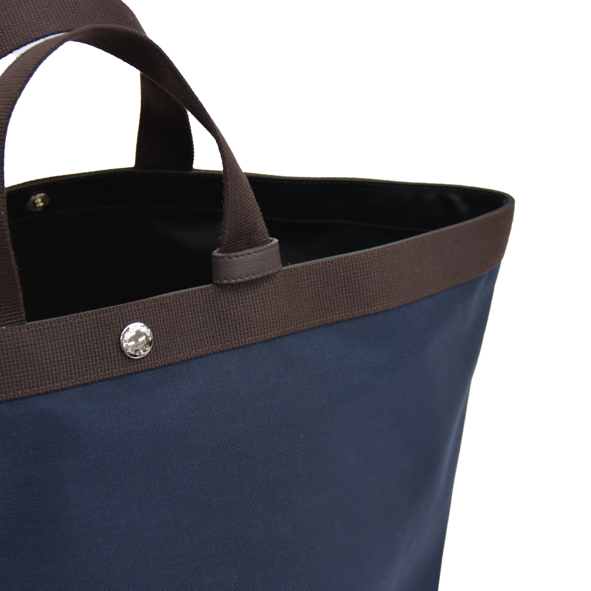 【スムース革】ループキーホルダー シルバー 日本製