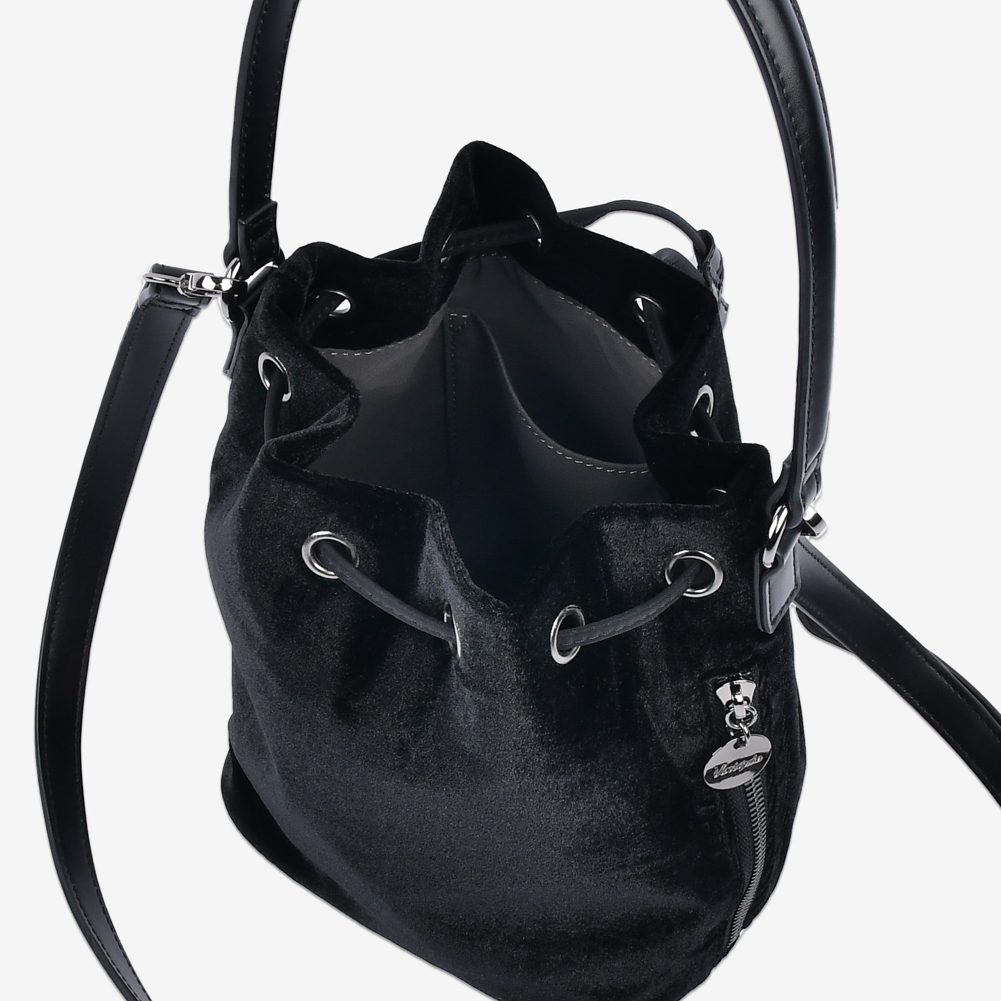 黒ベロア巾着バッグの内装 ポケット付き開口部