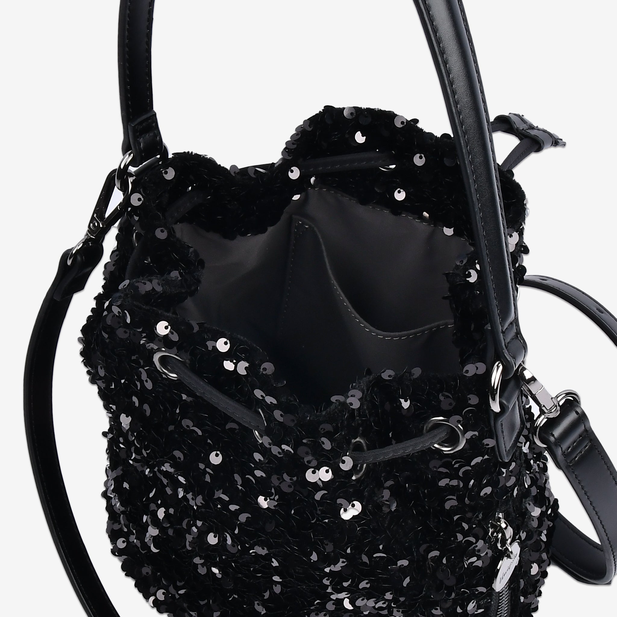 黒スパンコール巾着バッグの内装 ポケット付き開口部