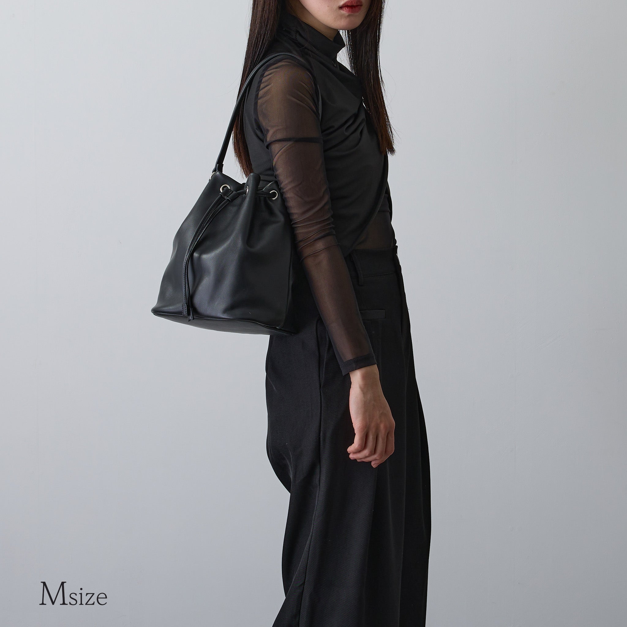 【スムースレザー】Drawstring Bag-巾着バッグ (S・M)