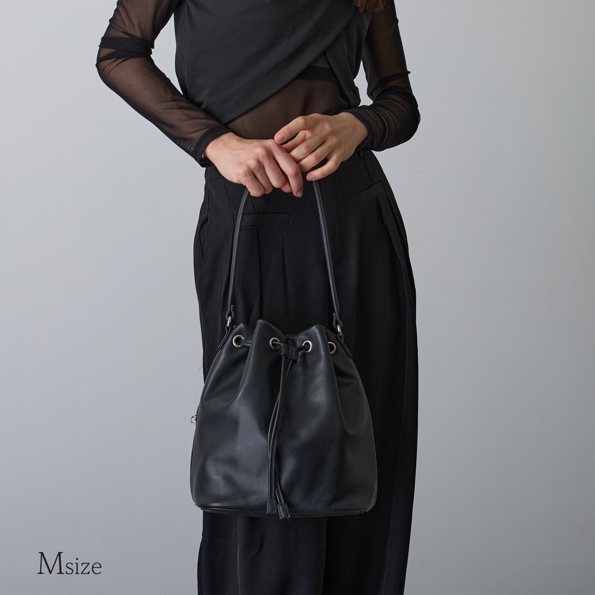 【スムースレザー】Drawstring Bag-巾着バッグ (S・M)