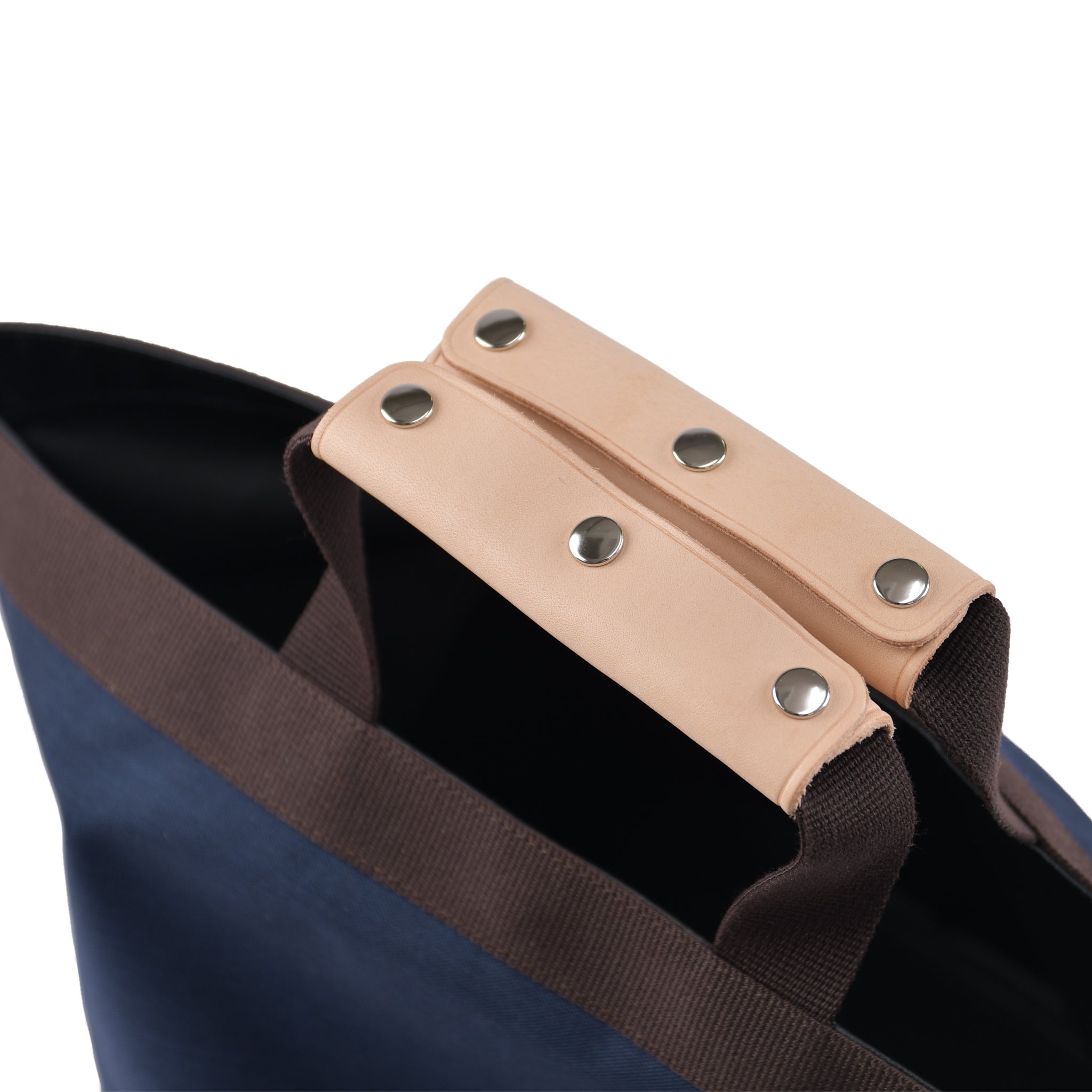 【ヌメ革】ハンドルカバー M 2枚セット シルバー 日本製