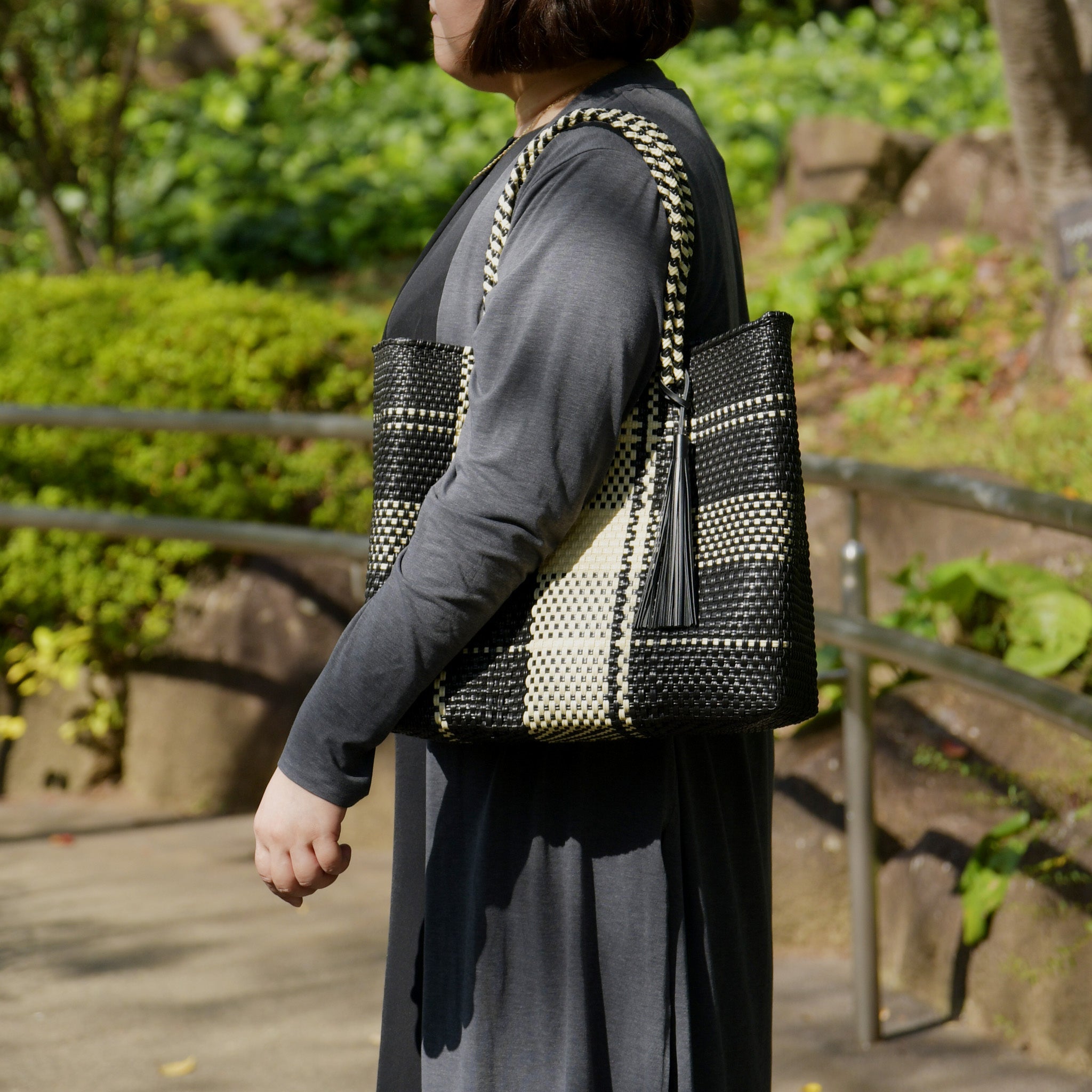 Mercado Bag, Large, Tartan Check, Black x Cream, RB0024