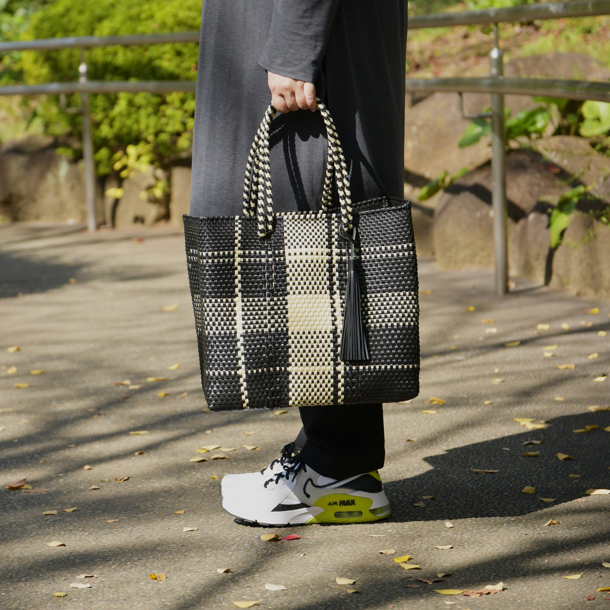 Mercado Bag, Large, Tartan Check, Black x Cream, RB0024
