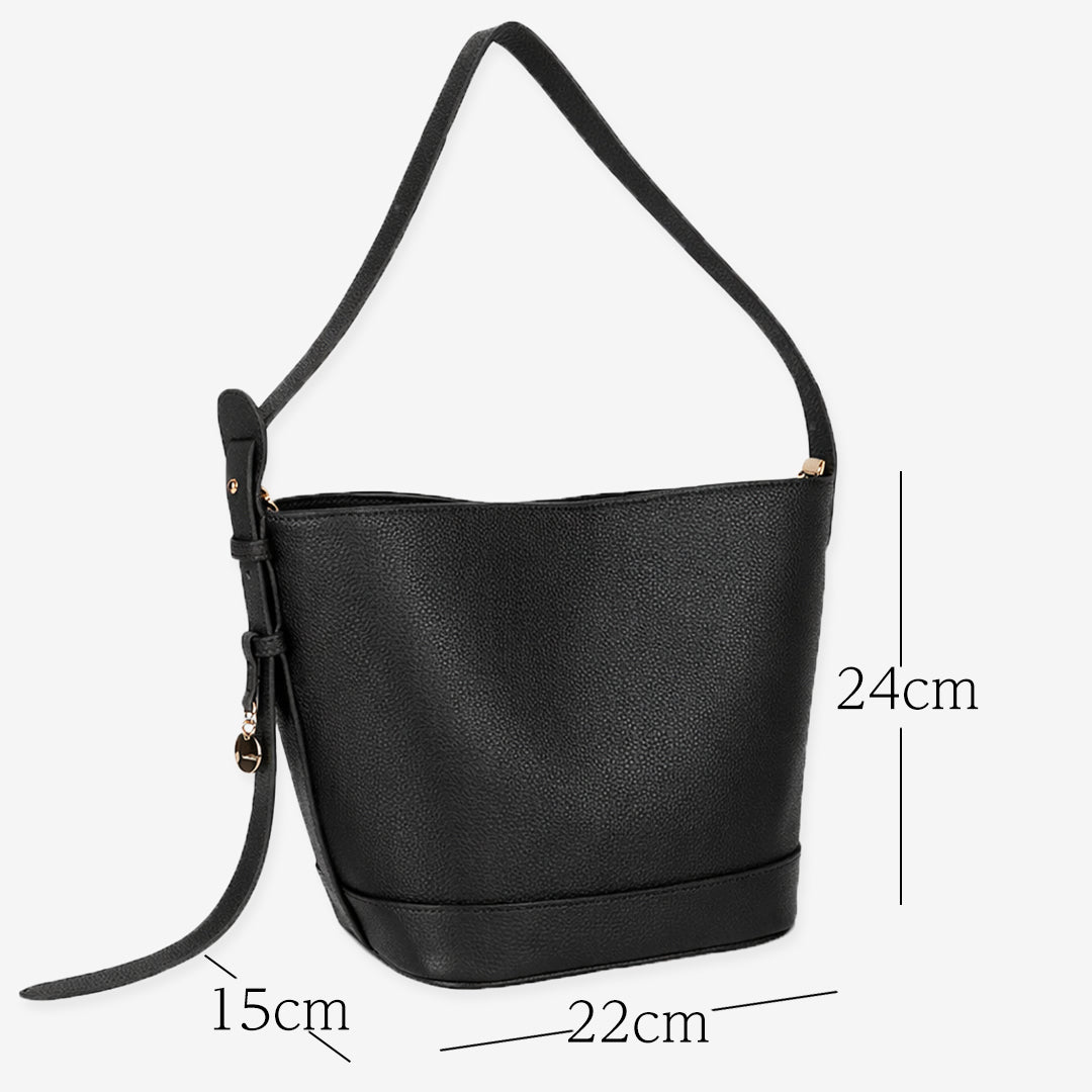 ブラックレザーバケットバッグ　サイズ詳細