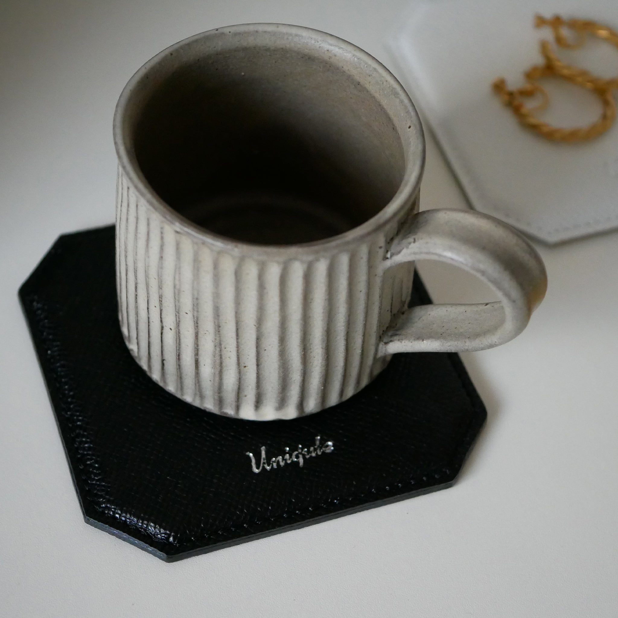 [Genuine leather] Coaster 